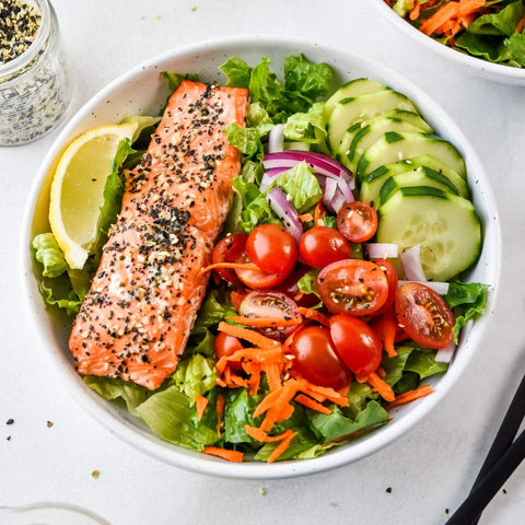 Salmon & Herbs Salad